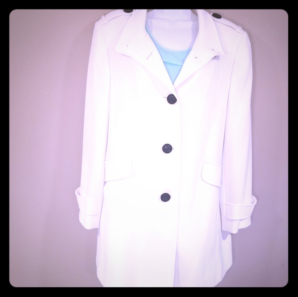 Tahari sz 16 Pea coat/ spring jacket